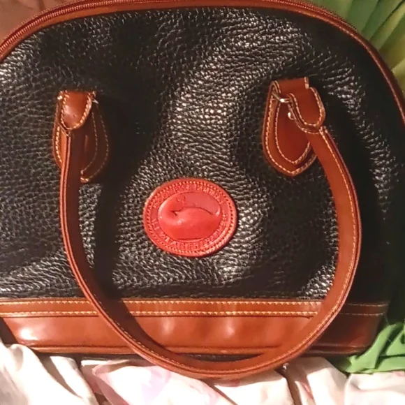 Vintage Dooney & Bourke Norfolk All Weather Leather Satchel / Handbag Black EUC - Picture 4 of 8